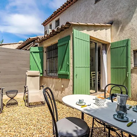 Holiday home Les Parcs De Gassin-1 By Interhome